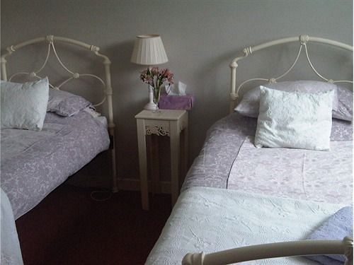 Damson Cottage B&B Лейкок Екстер'єр фото
